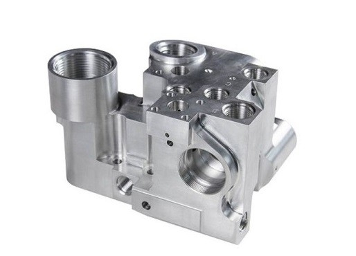 Protection de refroidissement de rotation faite sur commande Lap Joint Flange d'extrusion en aluminium de service de commande numérique par ordinateur